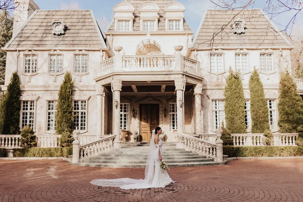 Maintaining a Body Positive Experience While Wedding Dress Shopping. Mobile Image