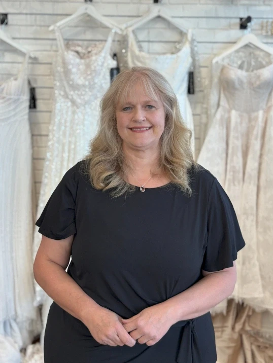 Melissa Jr. Seamstress