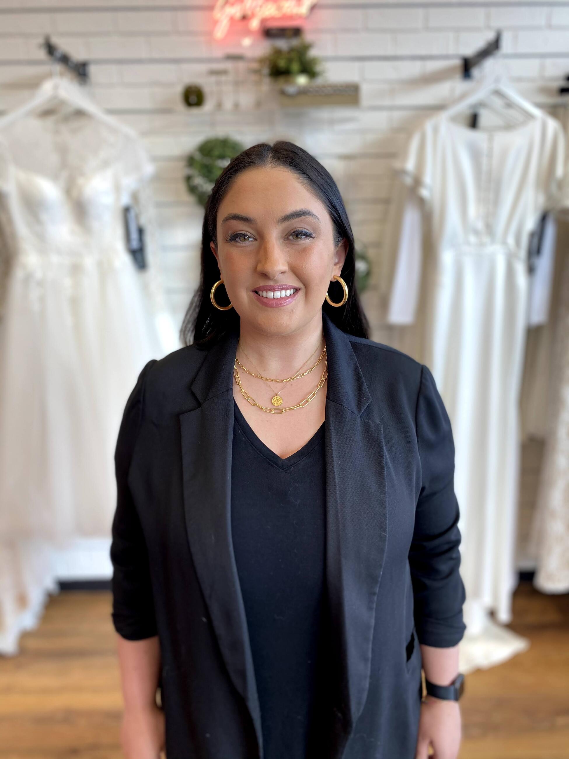 Q – Senior Bridal Stylist