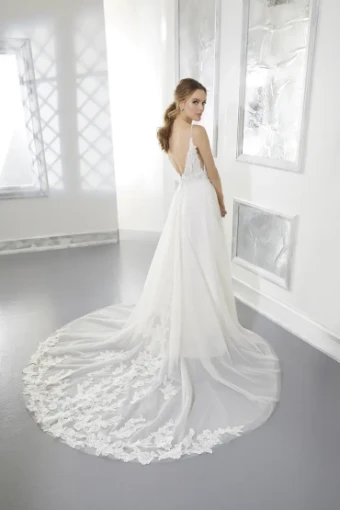 Morilee 136081 #5 default Ivory/Champagne/Honey thumbnail