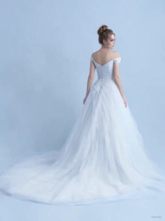 Disney Fairy Tale Weddings Collection 137007 #10 Ivory/Blue/Silver thumbnail
