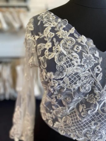 Dream Collection 134394 #1 Ivory thumbnail