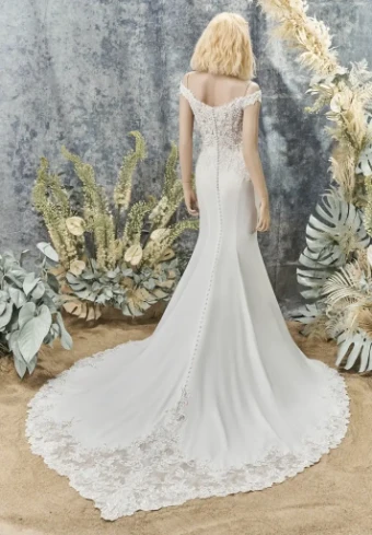 Maggie Sottero 136136 #6 Ivory/Pewter Accent thumbnail
