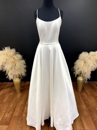 Dream Collection 134535 #0 default Ivory thumbnail