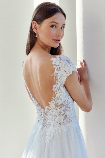 Adore by Justin Alexander 135067 #2 Ivory thumbnail