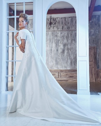 Dream Collection 132140 #1 Ivory thumbnail