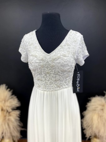 Dream Collection 134526 #1 Creme thumbnail