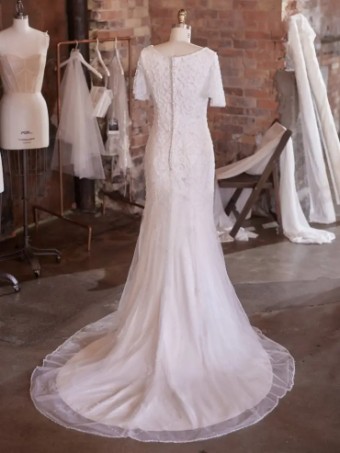 Maggie Sottero 137208 #5 Ivory over Pearl (Ivory Illusion) thumbnail
