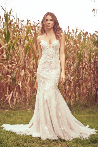 Sincerity by Justin Alexander 136506 #0 default Nude/Ivory thumbnail