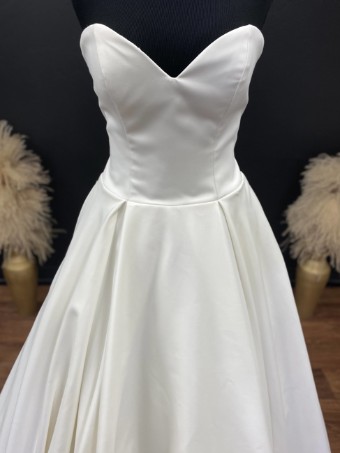 Dream Collection 132274 #1 Off White/Ivory thumbnail