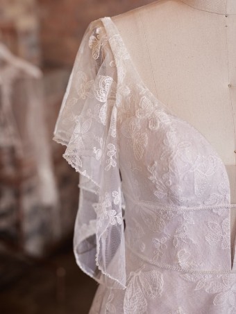 Rebecca Ingram 137150 #11 Ivory/Mauve thumbnail