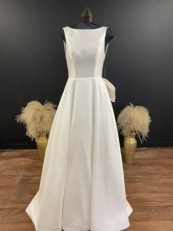 Dream Collection 137079 #1 Ivory thumbnail