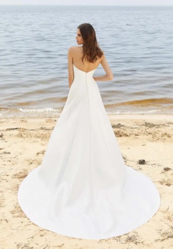 Morilee 138310 #1 Diamond White thumbnail
