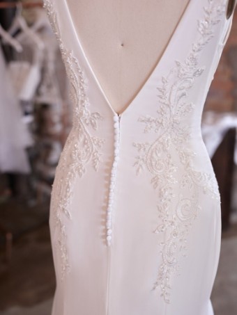 Maggie Sottero 137191 #13 Ivory (Natural Illusion) thumbnail