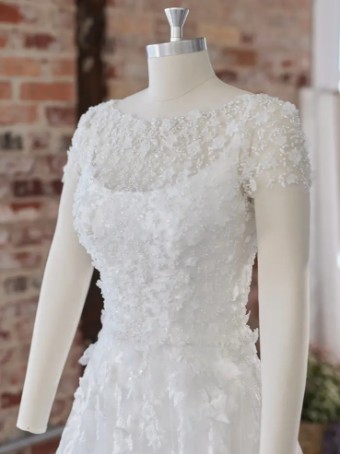 Maggie Sottero 138137 #10 Ivory thumbnail