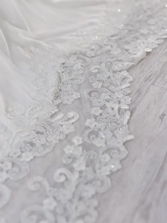 Rebecca Ingram 138100 #14 All Ivory w Ivory Illusion thumbnail