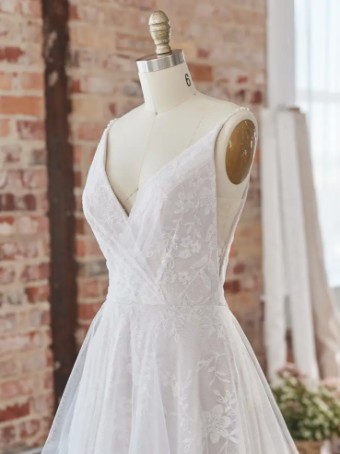 Maggie Sottero 138143 #7 Ivory / Soft Blush thumbnail