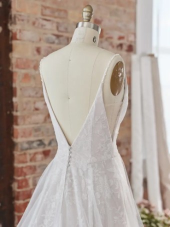 Maggie Sottero 138143 #9 Ivory / Soft Blush thumbnail