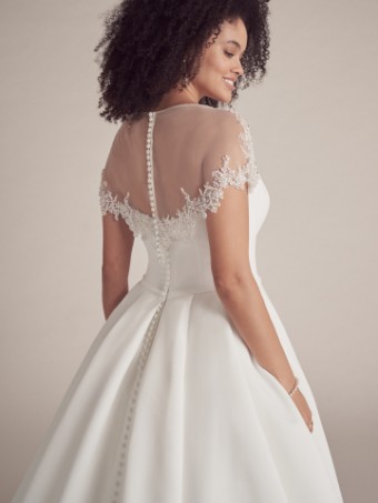 Maggie Sottero 139162 #8 Ivory thumbnail
