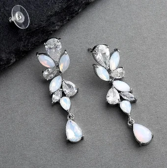 Mariell 138998 #2 Gold Gold/Opal thumbnail