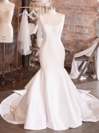 Sottero and Midgley 137186 #4 Ivory (Natural Illusion) thumbnail