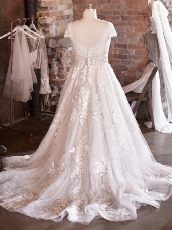 Sottero and Midgley 137192 #11 Iv/Misty Mauve (Natural Illusion) thumbnail