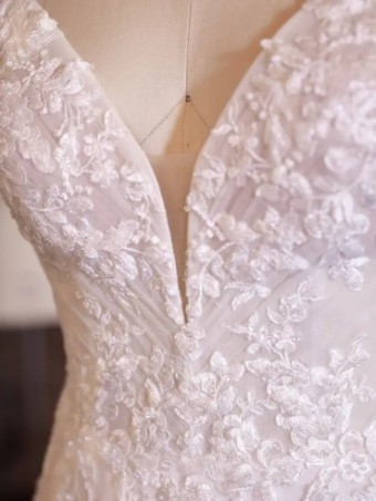 Maggie Sottero 137159 #9 Ivory/Nude (Natural Illusion) thumbnail