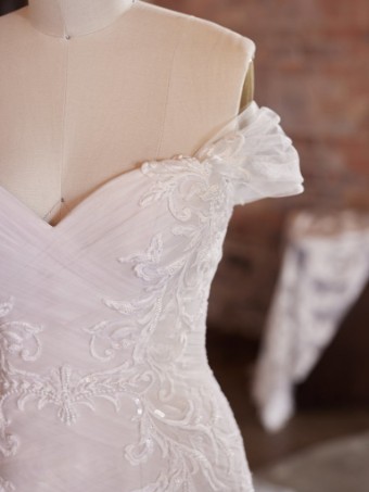 Rebecca Ingram 137953-Sleeves #0 default Ivory thumbnail