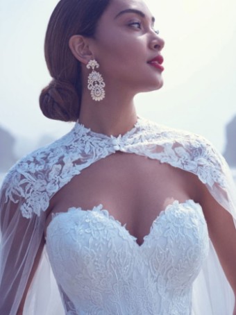 Maggie Sottero 139193 Cape #0 default Ivory thumbnail