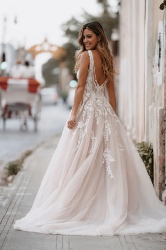 Allure 139217 #3 Ivory/Champagne/Nude thumbnail