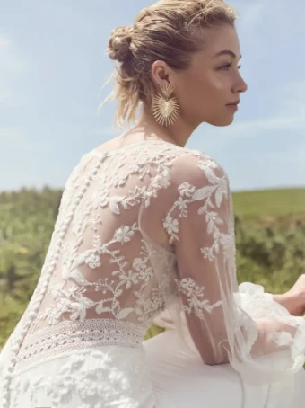 Rebecca Ingram 140031 #8 Ivory (Natural Illusion) thumbnail