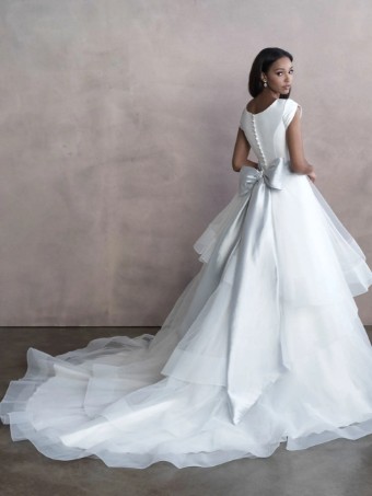 Allure 136119 #1 Ivory/Platinum thumbnail