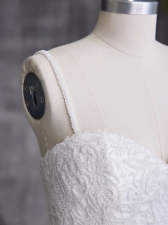 Rebecca Ingram 140030 Sleeves #12 Ivory thumbnail