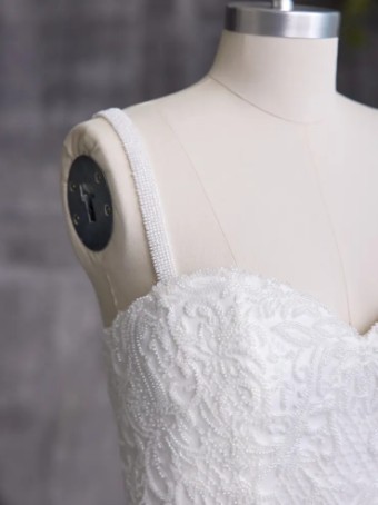 Rebecca Ingram 140030 Sleeves #11 Ivory thumbnail