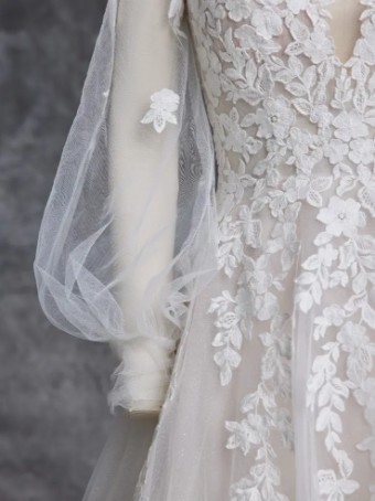 Rebecca Ingram 140008 #26 Ivory over Soft Blush/Natural Illusion thumbnail