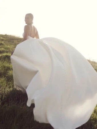 Rebecca Ingram 140021 #1 Ivory (Natural Illusion) thumbnail