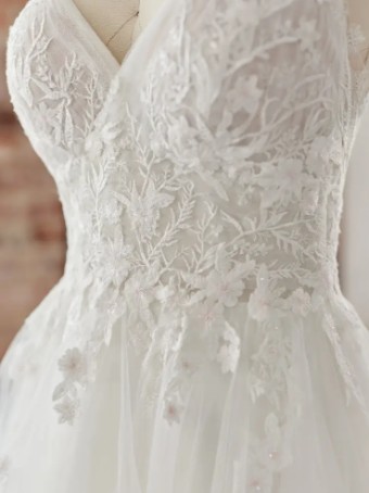 Maggie Sottero 138134 #9 ivory/champagne thumbnail