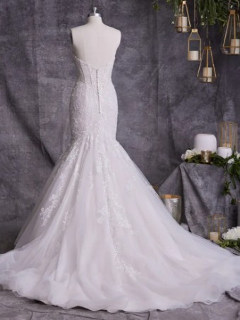 Maggie Sottero 140035 #5 Ivory over Pearl (Ivory Illusion) thumbnail