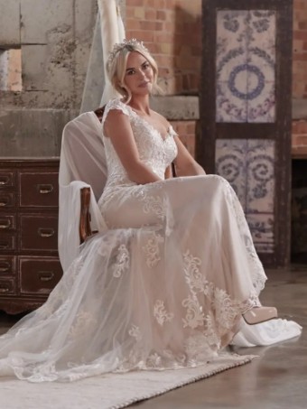 Maggie Sottero 140039 #17 Iv/Soft Blush (Natural Illusion) thumbnail