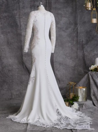 Sottero and Midgley 140003 #8 Ivory (Natural Illusion) thumbnail