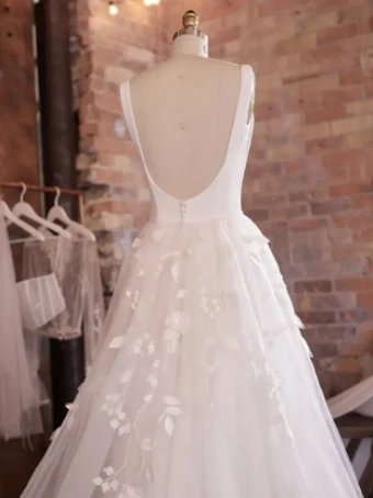 Maggie Sottero 137696 Overskirt #3 default Multi Ivory thumbnail