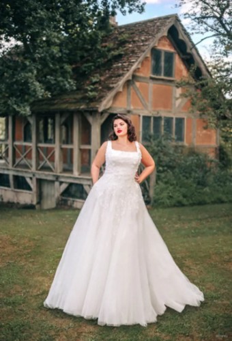 Disney Fairy Tale Weddings Collection 140163 #0 default Mocha/Champagne/Ivory thumbnail