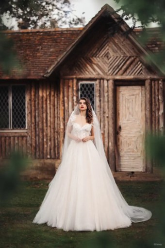 Disney Fairy Tale Weddings Collection 140167 #3 Ivory thumbnail