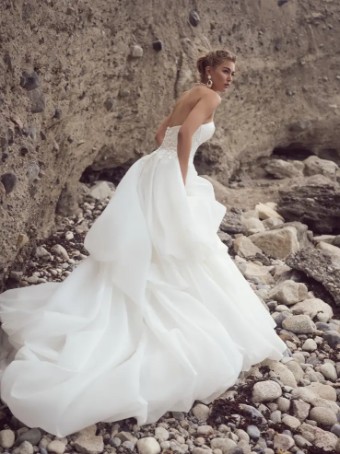 Sottero and Midgley 140069 #0 default Ivory (Natural Illusion) thumbnail