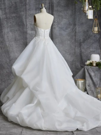 Sottero and Midgley 140069 #5 Ivory (Natural Illusion) thumbnail