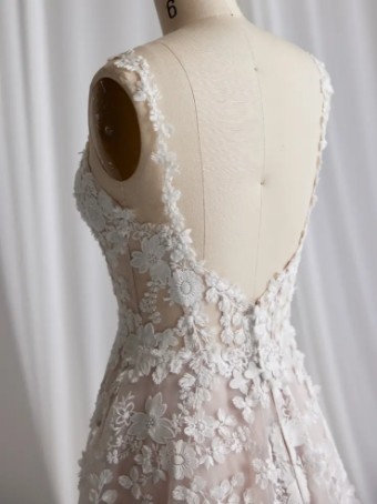 Maggie Sottero 141032 #7 Ivory over Soft Blush/Natural Illusion thumbnail