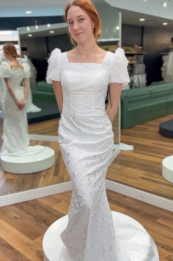 Oksana Mukha 140508 #1 Ivory thumbnail