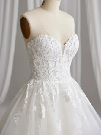 Maggie Sottero 141031 #18 default ivory/champagne thumbnail