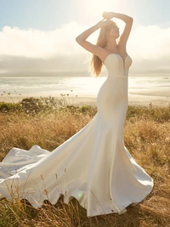 Rebecca Ingram 138121 #0 default Ivory/Natural Illusion thumbnail