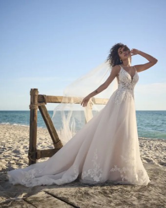 Rebecca Ingram 141094 #1 Ivory over Pearl (Ivory Illusion) thumbnail